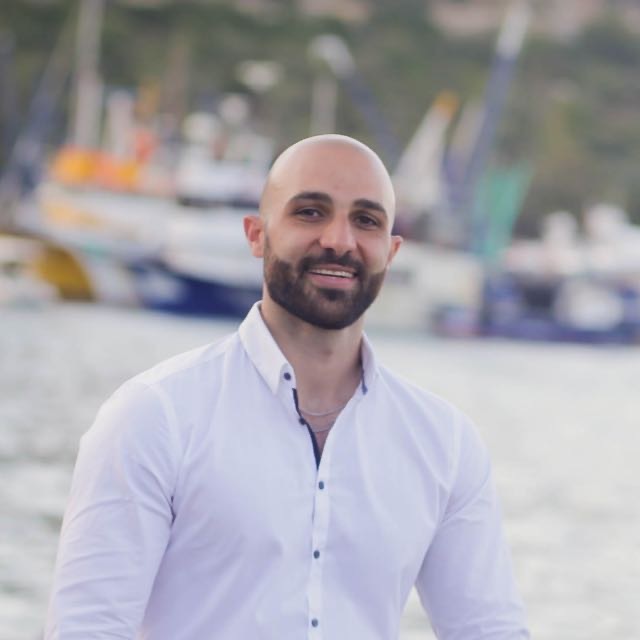 headshot for Ramez